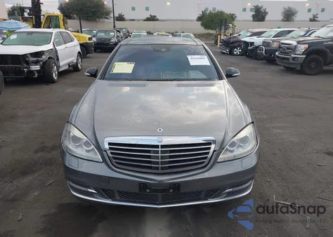 2013 Mercedes-Benz S 550 из США, поврежденный, VIN WDDNG7DB0DA496526
